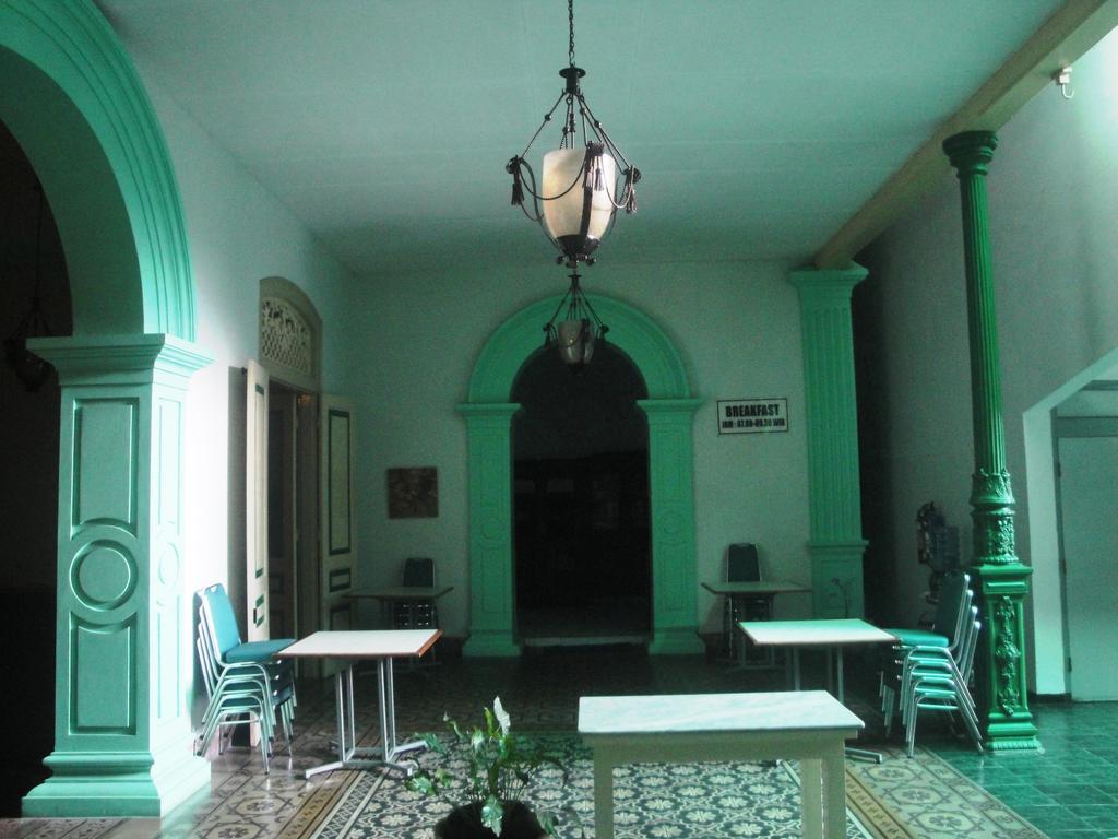 Hotel Trio Solo Dış mekan fotoğraf